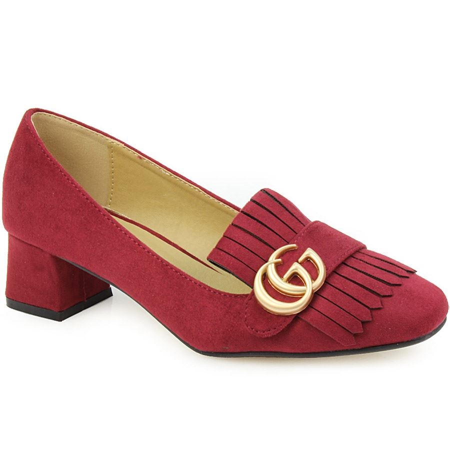 Γυναικεία loafers με διακοσμητικά κρόσσια Μπορντώ
