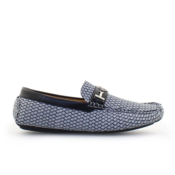 Ανδρικά loafers με ανάγλυφες λεπτομέρειες Λευκό