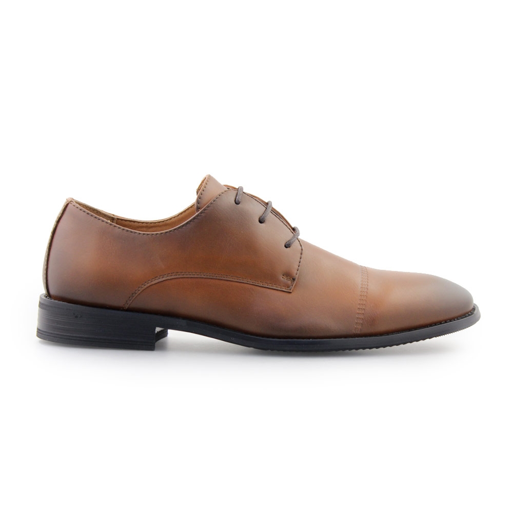 Ανδρικά loafers με λεπτομέρειες Ταμπά