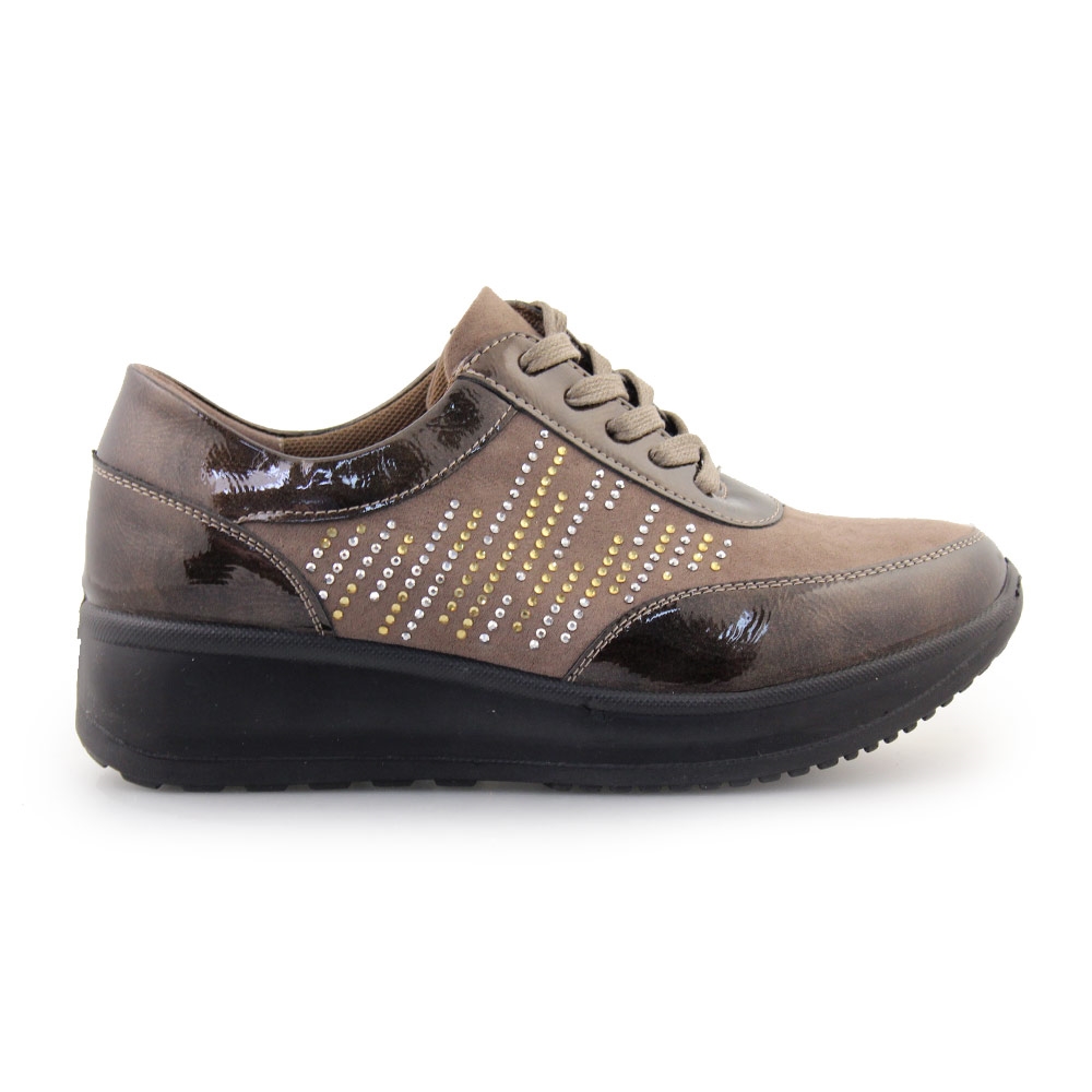 Γυναικεία loafers με διακοσμητικά strass Πούρο