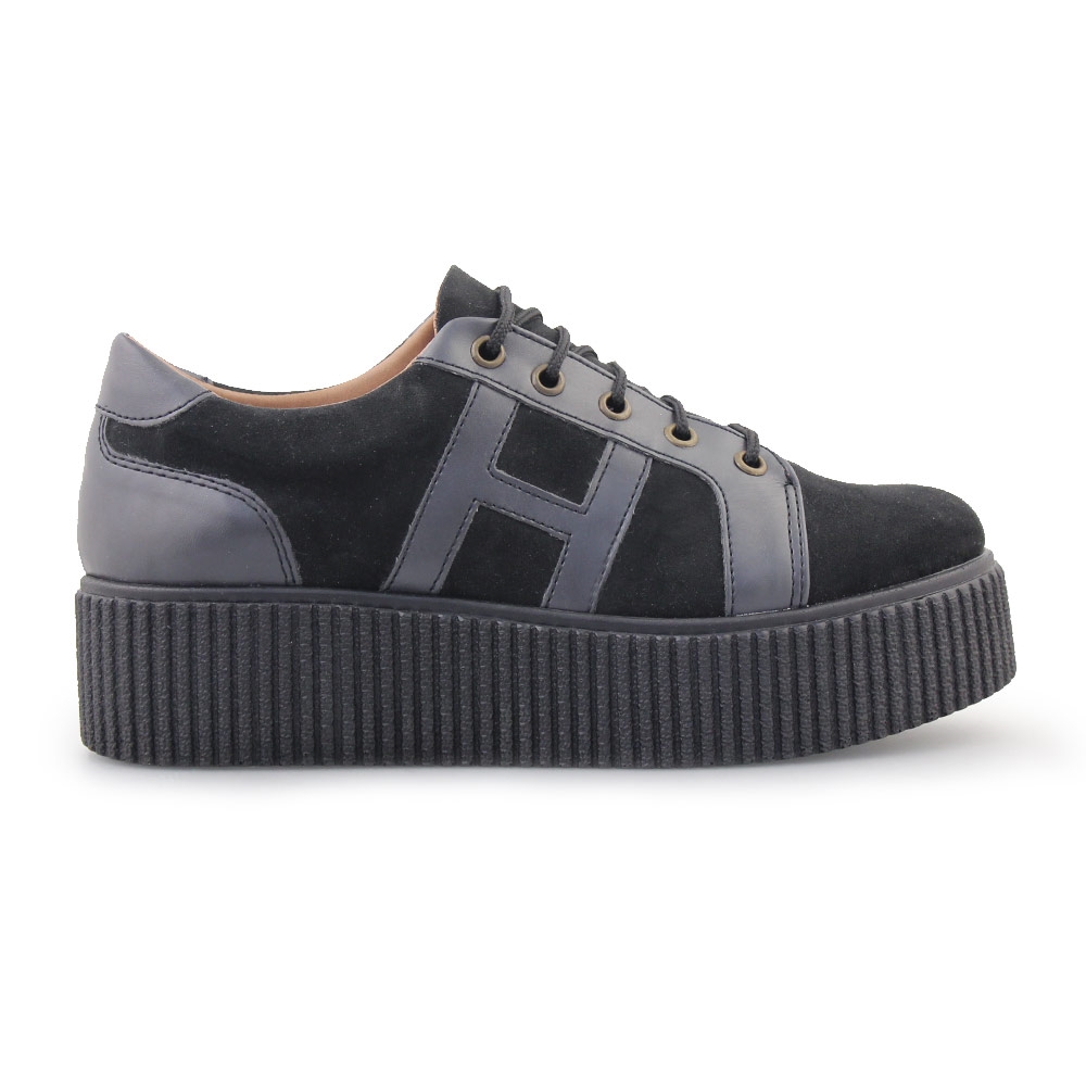 Γυναικεία loafers με κορδόνι Μαύρο