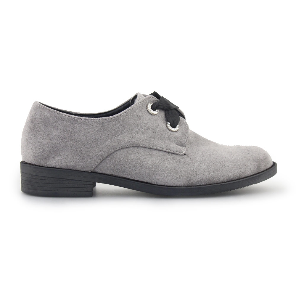 Γυναικεία loafers με μαύρη κορδέλα Γκρι