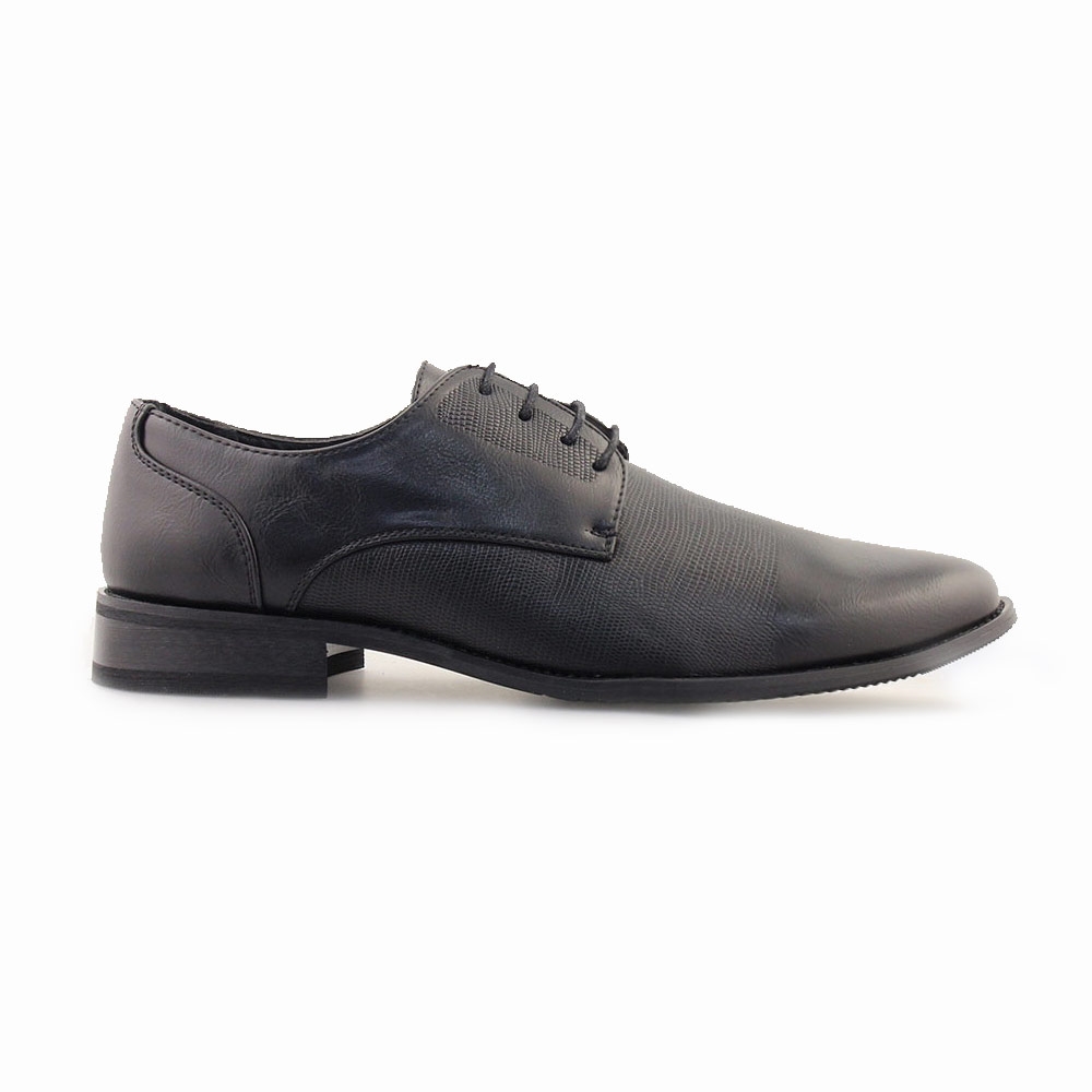 Ανδρικά loafers με ανάγλυφη λεπτομέρεια Μαύρο