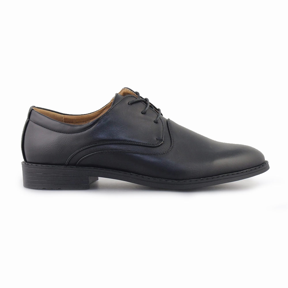 Ανδρικά loafers με ανάγλυφη λεπτομέρεια Μαύρο