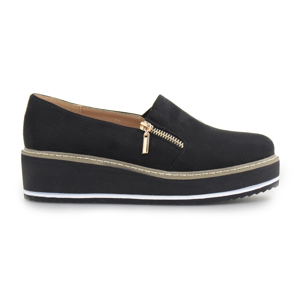 Γυναικεία loafers με διακοσμητικό φερμουάρ Μαύρο