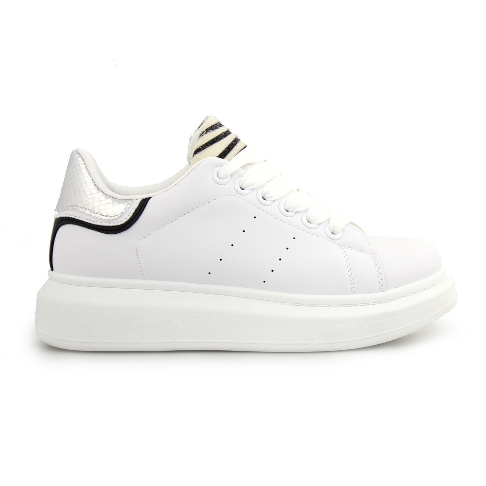 Γυναικεία sneakers με animal print λεπτομέρεια Λευκό/Ασημί