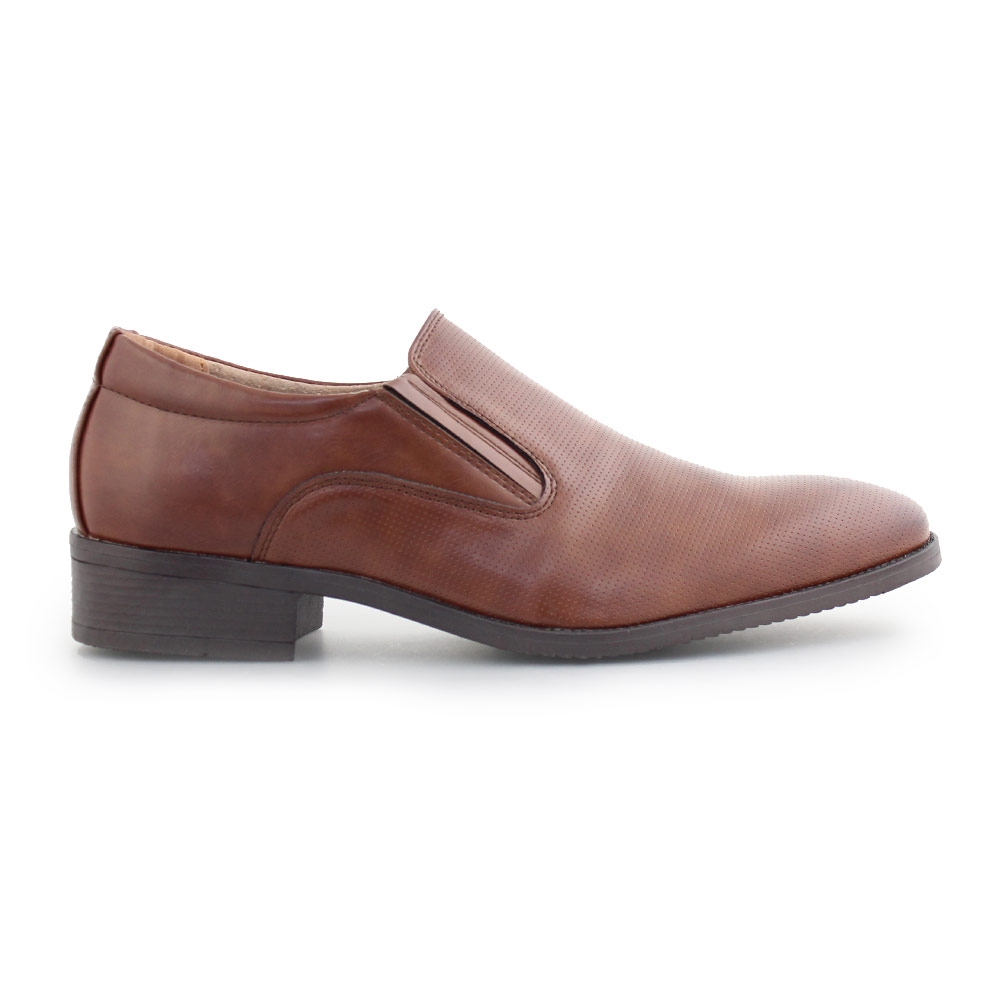 Ανδρικά loafers με ανάγλυφο σχέδιο Καφέ