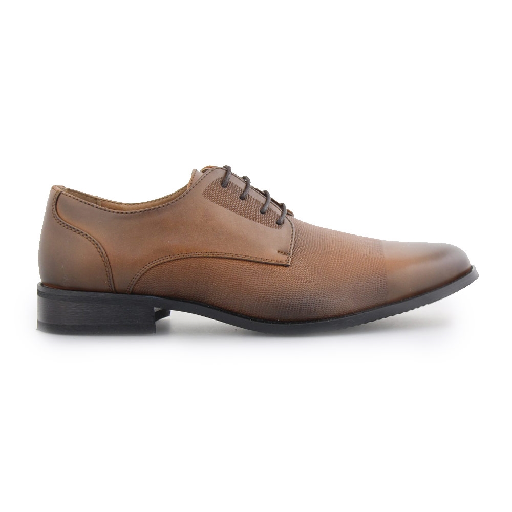 Ανδρικά loafers με ανάγλυφη λεπτομέρεια Ταμπά