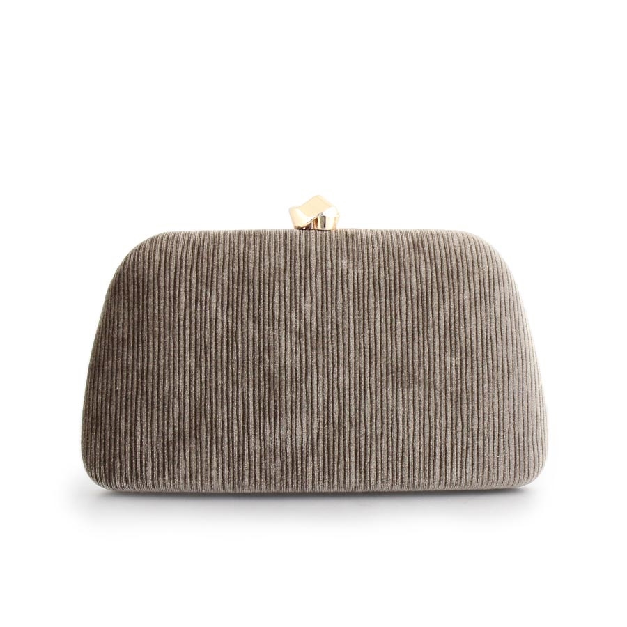 Γυναικείοι φάκελοι clutch βελουτέ ανάγλυφοι Πούρο