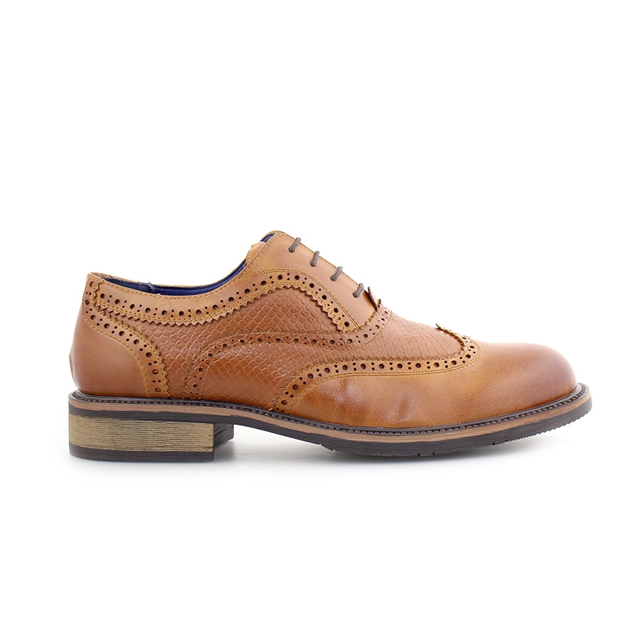 Ανδρικά loafers με ανάγλυφη λεπτομέρεια Ταμπά