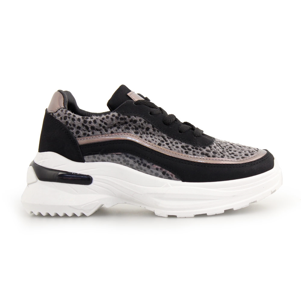 Γυναικεία sneakers με animal print μοτίβο Μαύρο