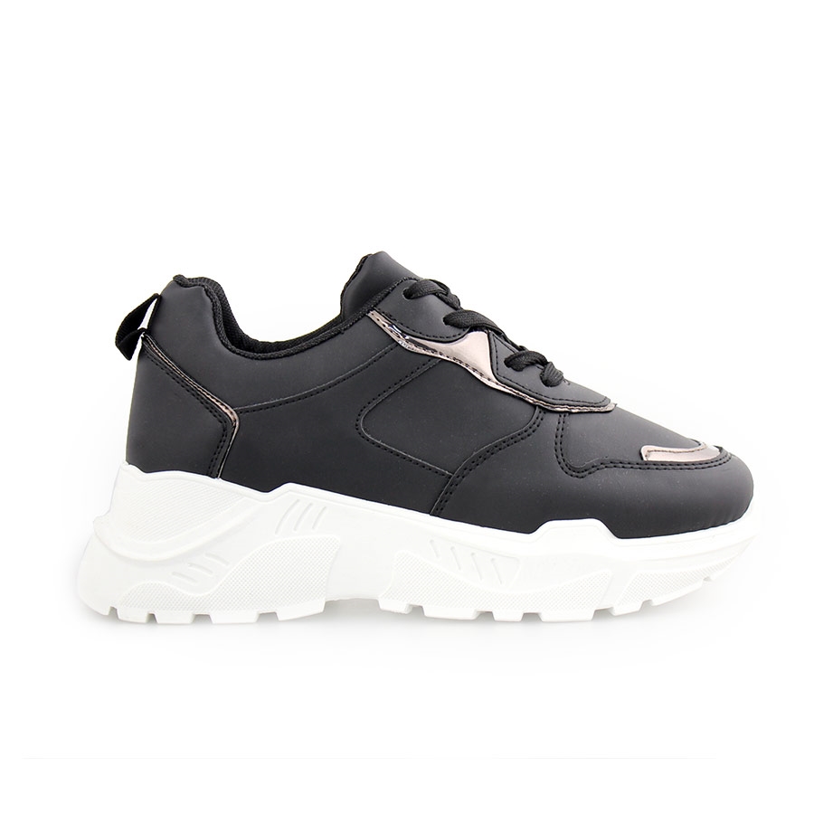 Γυναικεία sneakers μονόχρωμα με μεταλιζέ λεπτομέρεια Μαύρο