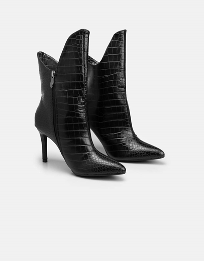 Εικόνα της Μυτερά μονόχρωμα μποτάκια με λεπτό τακούνι Μαύρο