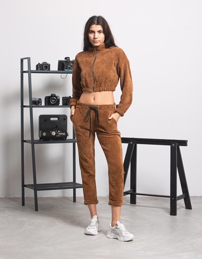 Εικόνα της Crop top βελουτέ με φερμουάρ Καφέ