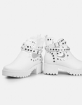 Εικόνα από Γυναικεία μποτάκια με chunky σόλα και ανοίγματα Λευκό