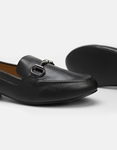 Εικόνα από Flat loafers σε απλή γραμμή Μαύρο