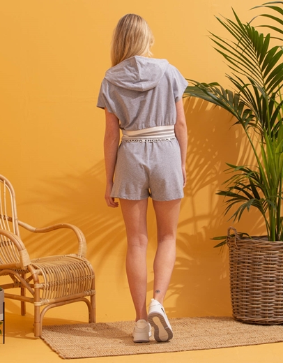 Εικόνα της Σετ crop top και σορτς Γκρι