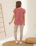 Εικόνα από Γυναικείο t-shirt με κουμπάκια Ροζ