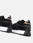 Εικόνα από Γυναικεία sneakers με συνδυασμούς υλικών Μαύρο