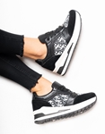 Εικόνα από Γυναικεία sneakers με διπλή σόλα Μαύρο