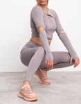 Εικόνα από Σετ κολάν με crop top cut out Γκρι