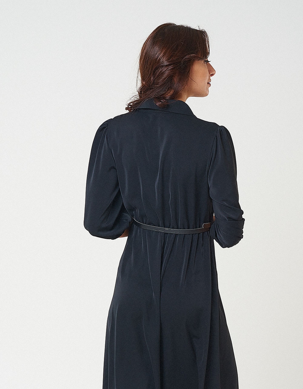 Εικόνα από Φόρεμα maxi με κροκό ζωνάκι και μανίκια 3/4 Μαύρο
