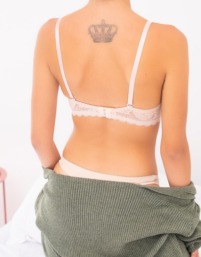 Εικόνα της Γυναικείο σετ εσώρουχα με σλιπ και σουτιέν Μπεζ