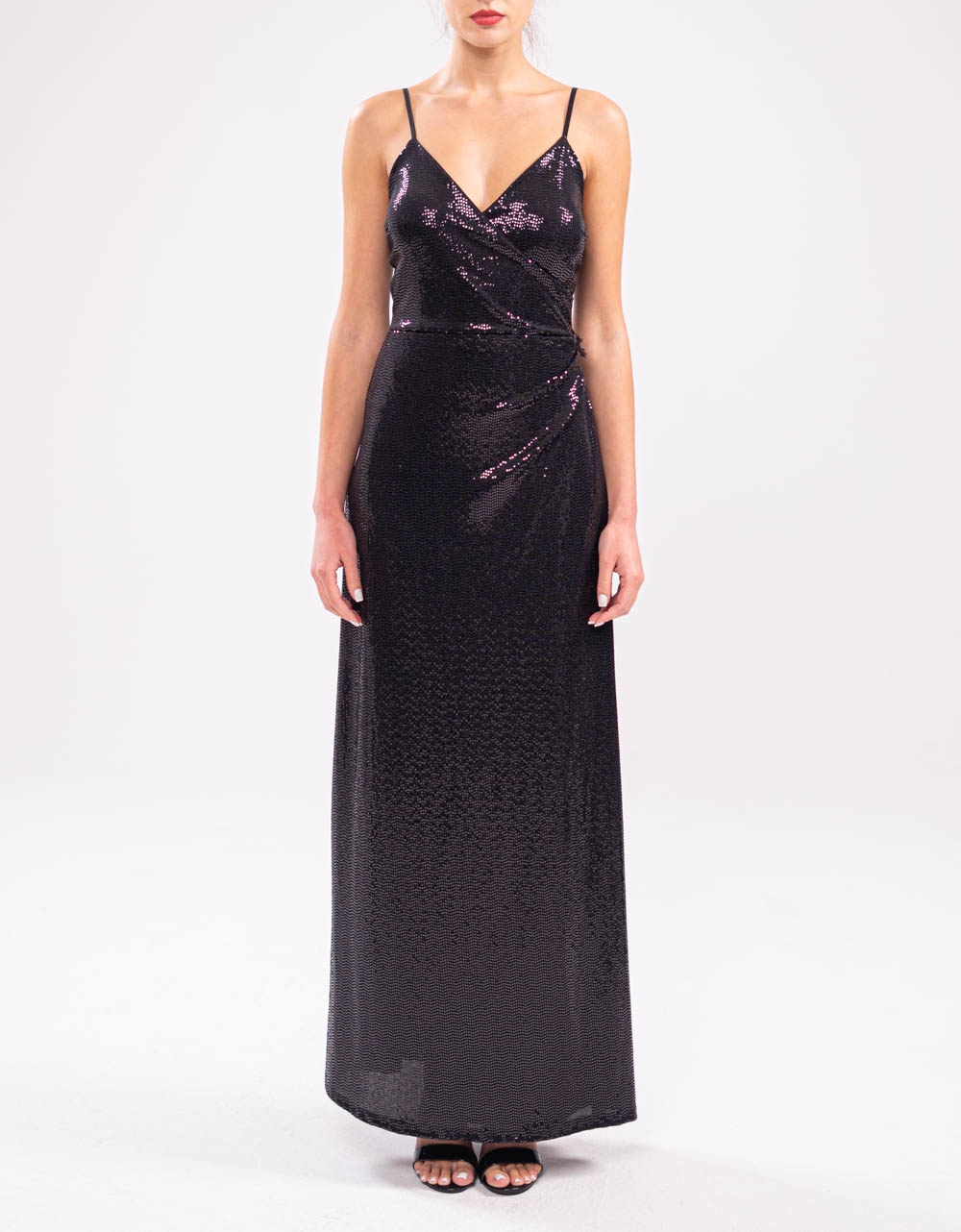 Εικόνα από Μεταλιζέ maxi φόρεμα κρουαζέ με σκίσιμο Μαύρο
