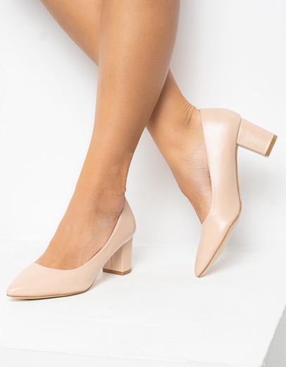 Εικόνα της Γυναικείες γόβες με χαμηλό τακούνι Nude