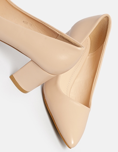 Εικόνα της Γυναικείες γόβες με χαμηλό τακούνι Nude