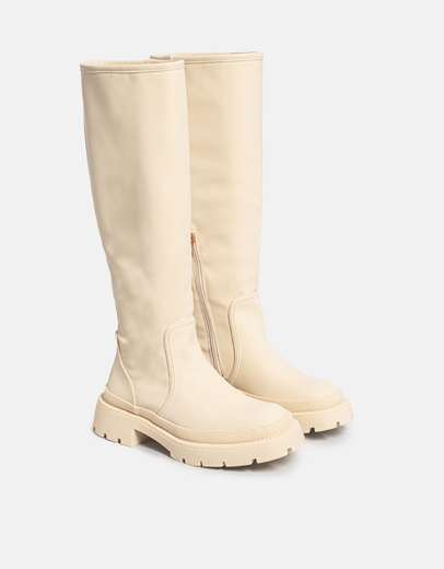 Εικόνα της Casual μονόχρωμες μπότες με τρακτερωτή σόλα Μπεζ