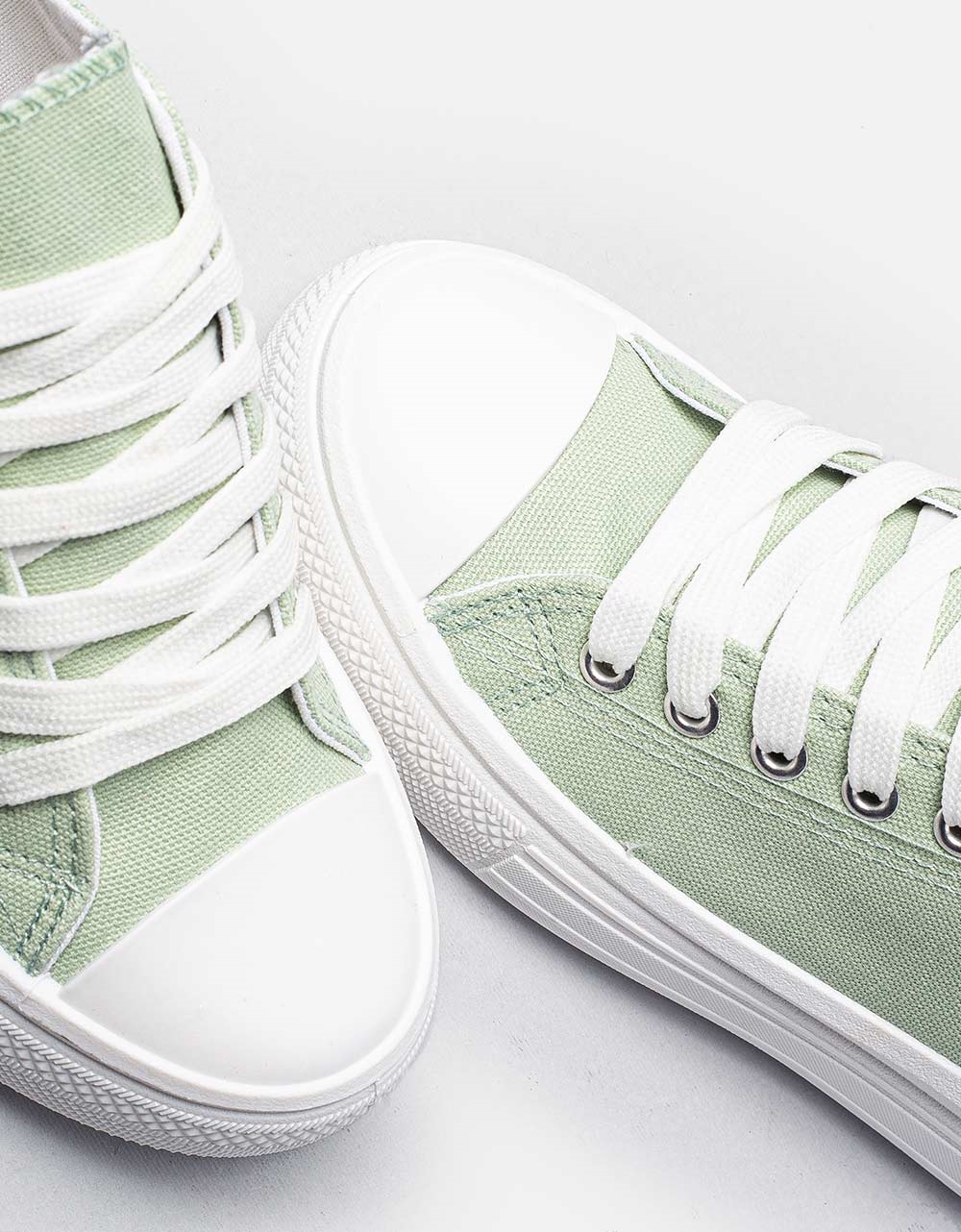 Εικόνα από Γυναικεία υφασμάτινα sneakers Πράσινο