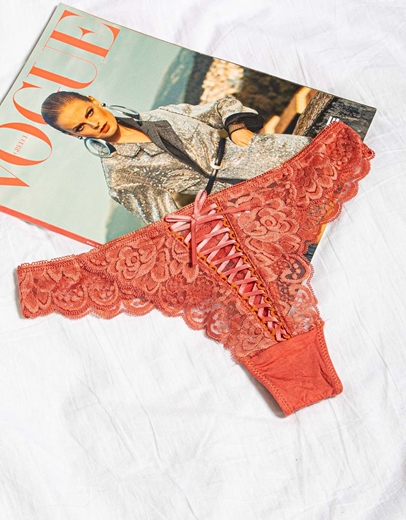 Εικόνα της Γυναικείο string με δαντέλα και κορδόνια Σομόν