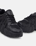 Εικόνα από Γυναικεία sneakers με chunky σόλα και συνδυασμό υλικών Μαύρο
