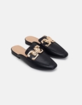 Εικόνα από Γυναικεία flat mules με χρυσή αγκράφα Μαύρο