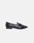 Εικόνα από Flat μονόχρωμα loafers με διακοσμητική αγκράφα Μαύρο