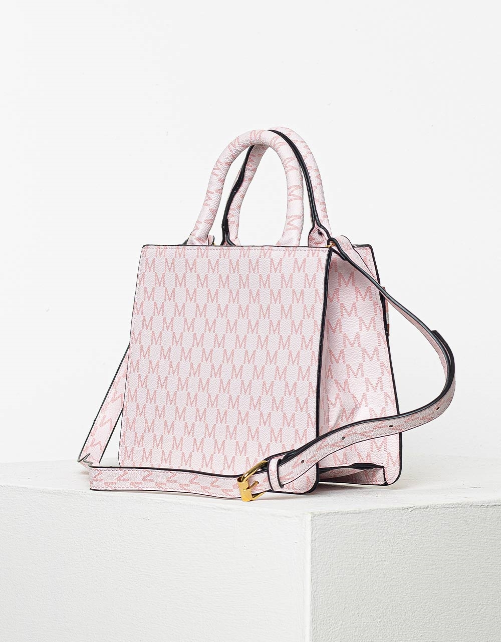 Εικόνα από Γυναικεία τσάντα χειρός με χρωματιστές λεπτομέρειες Ροζ