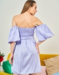 Εικόνα από Μονόχρωμο μίνι φόρεμα με puffy μανίκια Μωβ