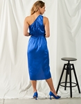 Εικόνα από Φόρεμα midi σατέν με έναν ώμο Μπλε