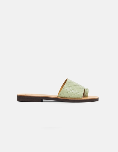 Εικόνα της Σανδάλια δερμάτινα με πλεκτό σχέδιο Πράσινο