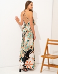Εικόνα από Ντραπέ μάξι φόρεμα με χιαστί σχέδιο στην πλάτη Μαύρο