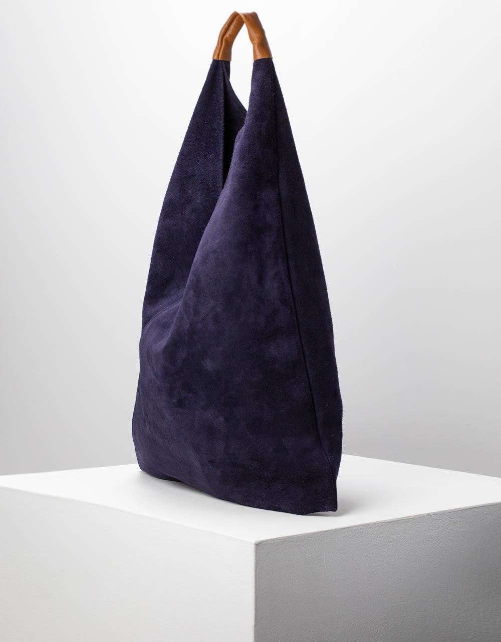 Εικόνα από Γυναικεία τσάντα ώμου από γνήσιο δέρμα με διχρωμία Navy