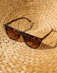 Εικόνα από Γυναικεία γυαλιά ηλίου Λεοπάρ