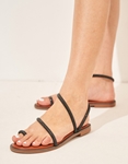 Εικόνα από Σανδάλια flat με strass Μαύρο