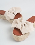 Εικόνα από Flatforms εσπαντρίγιες με φιόγκο στη φάσα Μπεζ