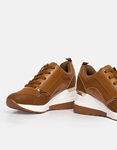Εικόνα από Γυναικεία sneakers σε συνδυασμούς υλικών Ταμπά