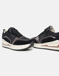 Εικόνα από Sneakers με animal print λεπτομέρειες Μαύρο