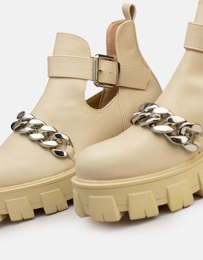 Εικόνα της Μποτάκια με ανοίγματα και διακοσμητική αλυσίδα Μπεζ