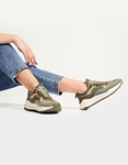 Εικόνα από Sneakers με διπλή σόλα και συνδυασμό υλικών Πράσινο