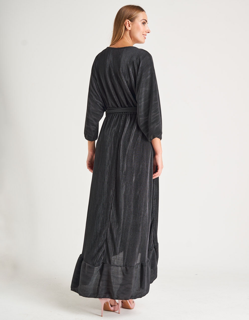 Εικόνα από Ασύμμετρο maxi φόρεμα Μαύρο
